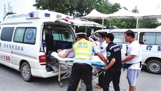 救護(hù)車一次多少錢？出車費(fèi)用太高或成救護(hù)難題？01